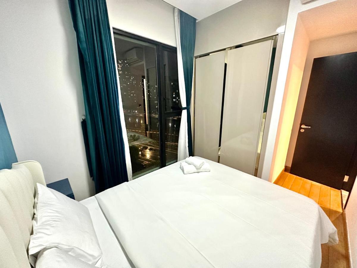 Luxury Gold Apartment - D1Mension & Zenity In District 1 Apartment *